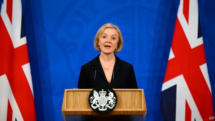 liz-truss-si-a-pierdut-autoritatea-dupa-ce-planul-ei-de-a-reduce-taxele-a-avut-o-sustinere-superficiala.jpg