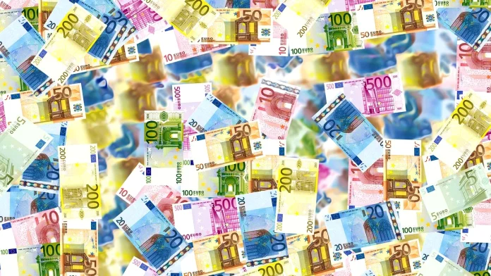 titani-economie.jpg