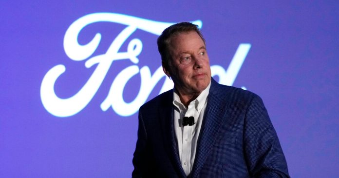 bill-ford-spune-ca-uaw-strike-ajuta-tesla-si-toyota.jpg