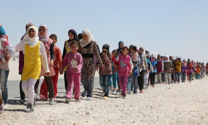 europa-este-blocata-intr-o-relatie-de-nevoi-ura-cu-migrantii.jpg